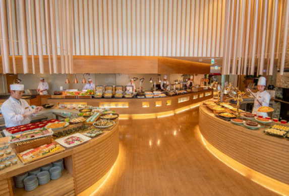 蓼科高原ビュッフェ「エルバージュ」