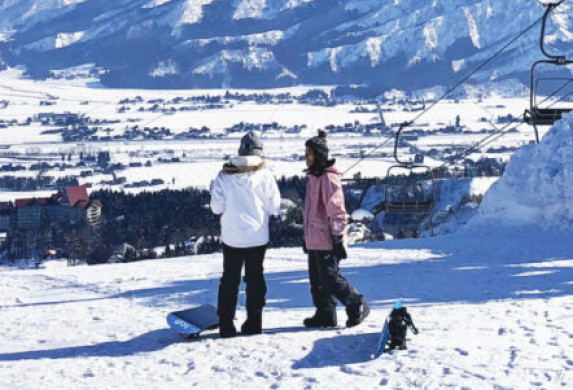 赤倉観光ホテル