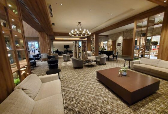 池の平ホテルのフロント