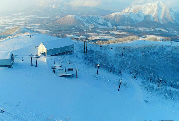 ルスツリゾート冬全景