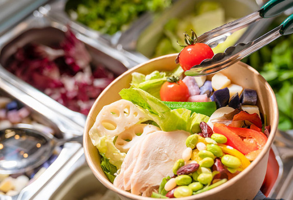 ルスツリゾート - ダニエルストリート サラダ&デリ