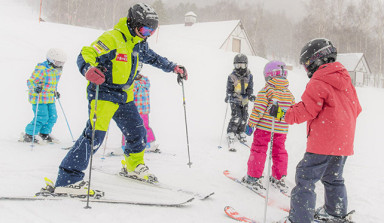 ルスツリゾート - スキーレッスン(グループ)