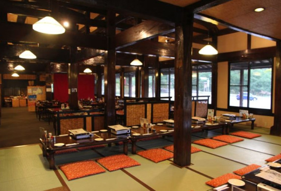 ひらゆの森 レストラン