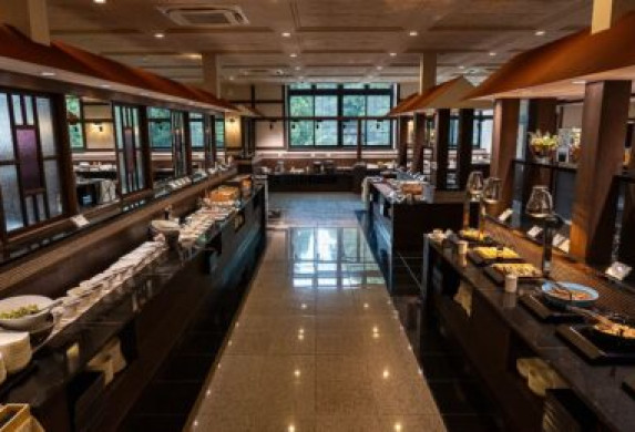 湖南荘 ブッフェ会場