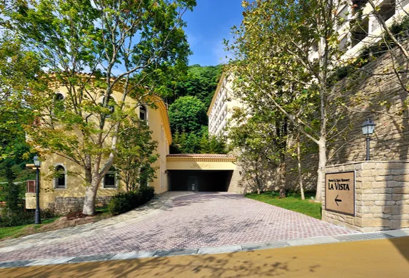 ラビスタ河口湖 外観