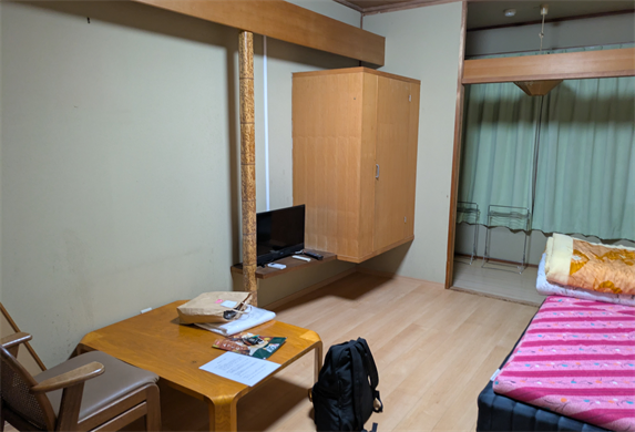 ペニーレイン 遠い方の寮4